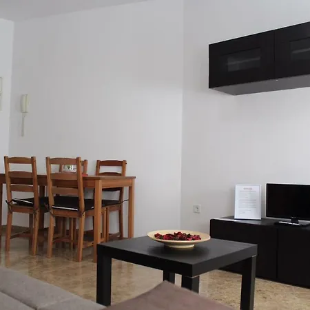 Amazing And Clean Studio Very Close To Center *